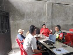 Babinsa Komsos Dengan Tokoh Masyarakat Di Wilayah Binaan