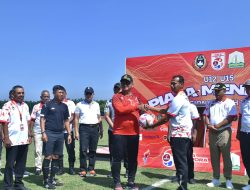 BUPATI ARMIA BUKA TURNAMEN SEPAKBOLA PIALA MENPORA REGIONAL ACEH