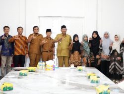 Syah Afandin Lepas Putri Langkat Wakili Sumut di MTQ Mahasiswa Nasional