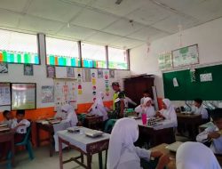Makan Bergizi Gratis, Babinsa 03/Seruway Dampingi Pendistribusian Makan Bergizi Ke Sekolah