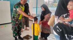 Babinsa Dampingi Kegiatan Posyandu Sebagai Wujud Kepedulian Dan Kesehatan Balita