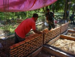 Pembangunan MCK Sasaran Satu TMMD Aceh Tamiang, Mulai Pasang Batu Bata