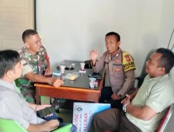 Wujud Sinergitas, Babinsa Dan Bhabinkamtibmas Komsos Dengan Perangkat Desa