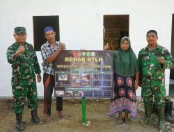 Bapak Murkidi Tersenyum Bahagia, Rumahnya Selsai Di Rehab Oleh Satgas TMMD Ke 128