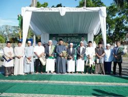 Dandim 0117/Aceh Tamiang Bersama Unsur Forkopimda Melaksanakan Sholat Idul Adha 1447 H Di Halaman Pendopo Bupati